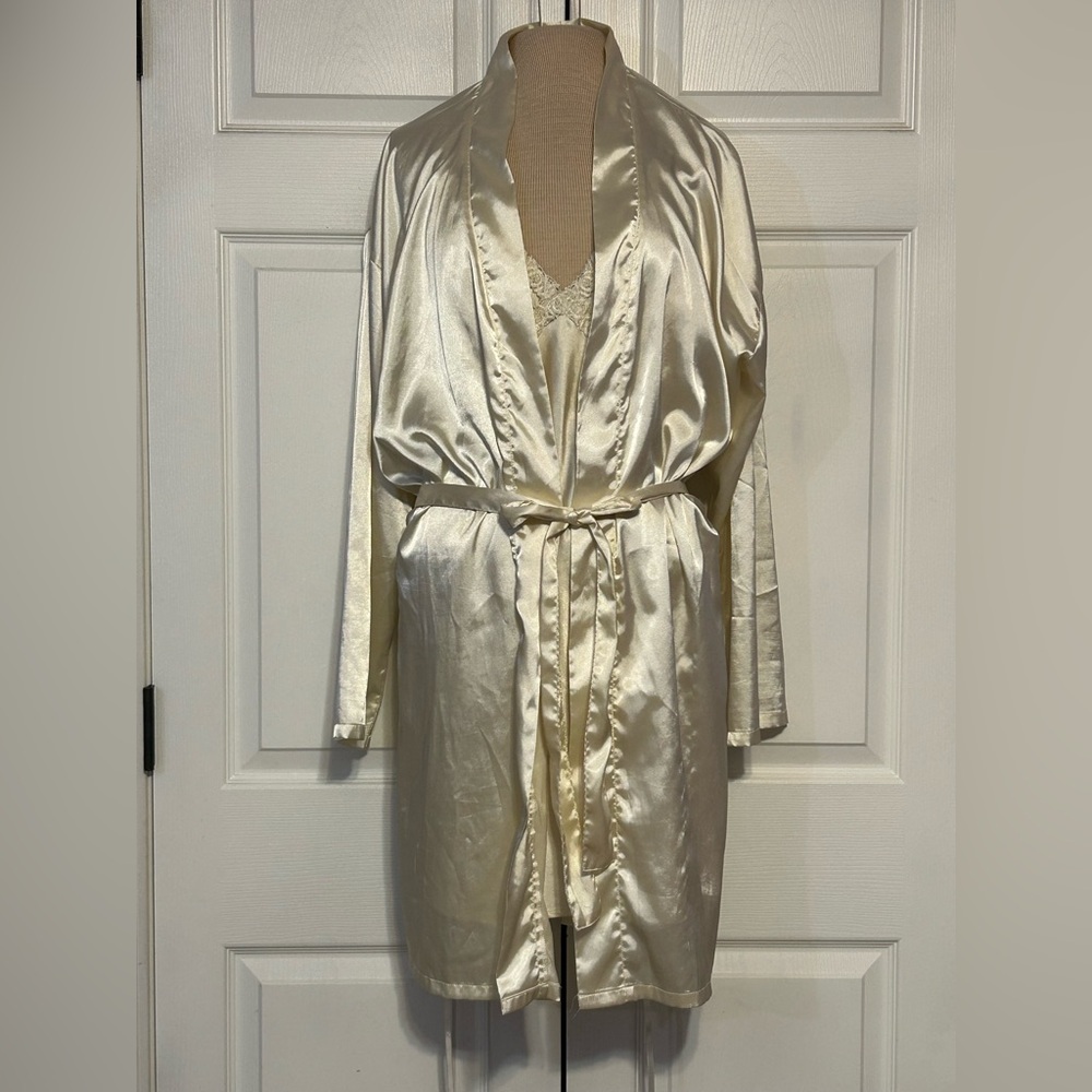 Burry Lane Nightgown Robe Set Ivory  Satin Coquette Lingerie Slip‎ Dress Medium